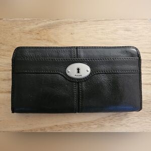 FOSSIL BLACK LEATHER WALLET